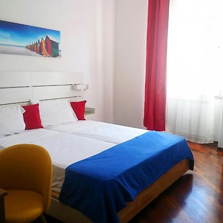 Stanza Con Bagno Ed Accesso Privati Hotel Trieste Exterior photo