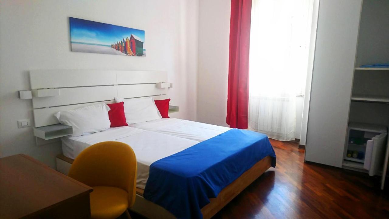 Stanza Con Bagno Ed Accesso Privati Hotel Trieste Exterior photo
